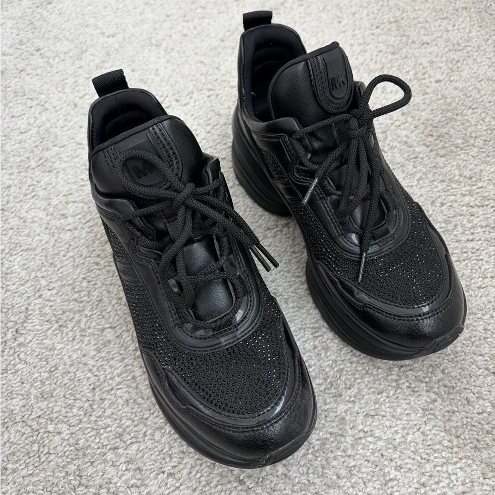 MICHAEL Michael Kors Olympia Crystal Embellished Trainer - size 6 M